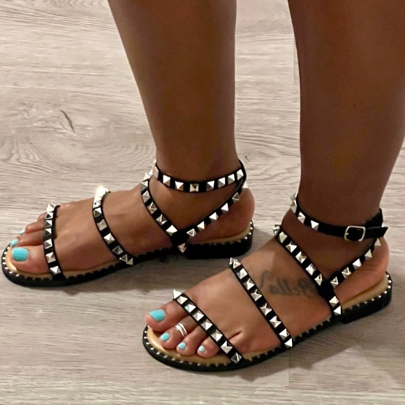 Black Strappy Studded Sandals w/ Ankle Strap- Silver Studs & Trim- Women Size 6 - Picture 7 of 8